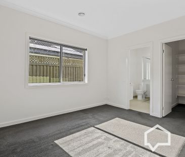 3 Inverness Drive Junortoun VIC - Photo 2