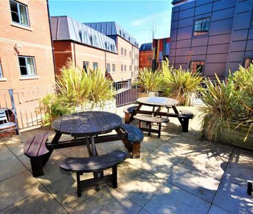 2 bedroom flat to rent - Photo 6