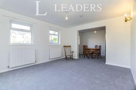 Mill Road, Epsom, KT17 - Photo 5