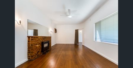 Beachside Living Just Metres from Tennyson Shore - Photo 2