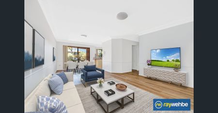 Modern & Spacious Apartment in Prime Location - Walk to Parramatta CBD - Photo 2