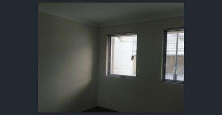 Spacious 3-Bedroom, 2-Bathroom Dayton Home - Photo 2