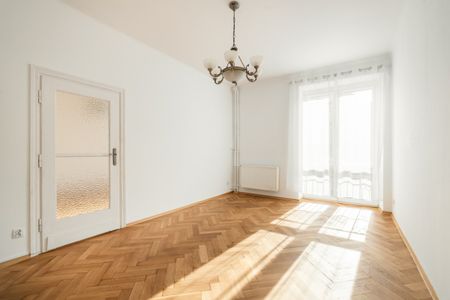 LOKAL PRZY PLACU KONSTYTUCJI i PIĘKNEJ - Zdjęcie 2