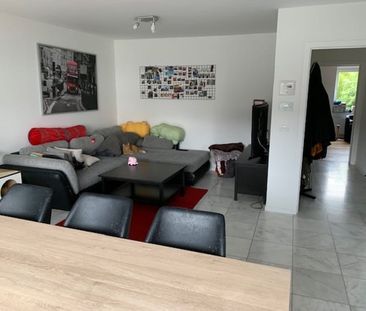 Appartement te huur - Photo 1
