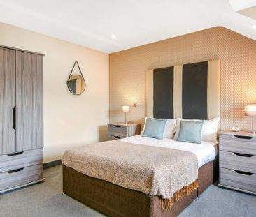 1 bedroom in a house share to rent - Photo 3