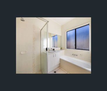 11 Moreton Street, Sippy Downs, Qld 4556 - Photo 4