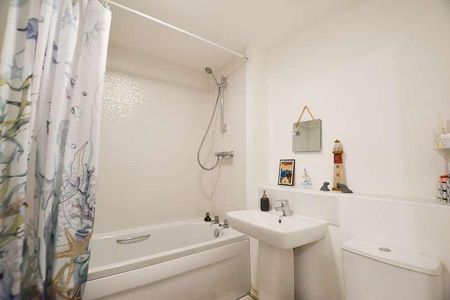 Osprey Walk, Newcastle Great Park, Newcastle Upon Tyne, NE13 - Photo 4