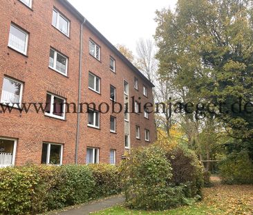 Ruhige Wohnanlage in Grünen - modernisierte Eckwohnung mit Balkon -... - Photo 2