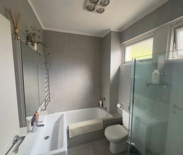 Bondi Beach - Photo 2