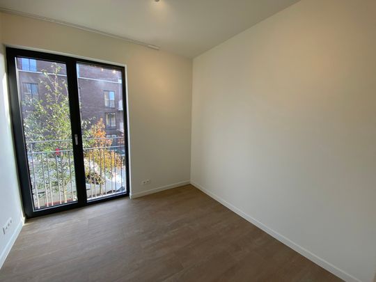 Nieuwbouwappartement met terras te huur - Photo 1