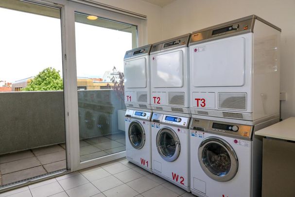 Large Bude 1.04.44 - Photo 1