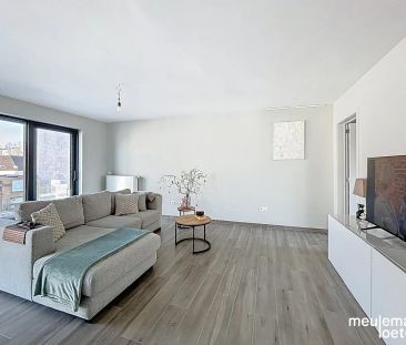 Appartement te huur in Oostkamp met 2 slaapkamers - foto 1