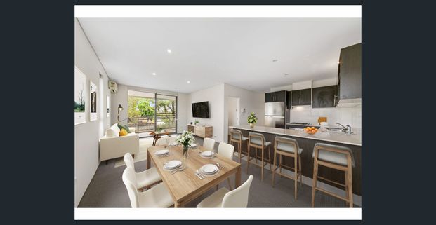 Beautifully Presented Apartment Offering Comfort and Style - Photo 1