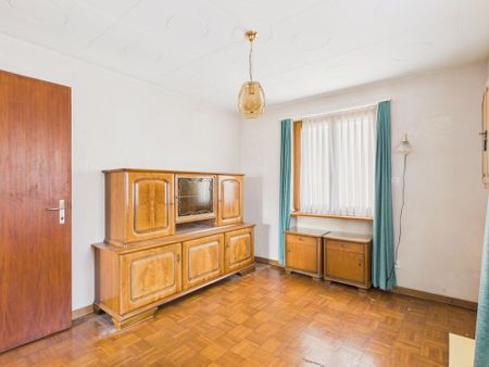 Generous 7-room single-family house with a view in Nuglar - Photo 2