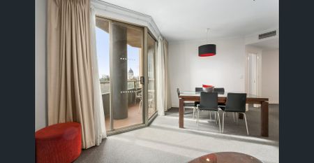 Residences @ 333 Exhibition St – Furnished 2 Bed/ 2 bath Apartment incl water - Photo 2