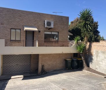 Coastal Living In The Heart Of Coledale - Photo 3