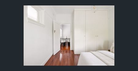 Renovated Art Deco apartment close to Five Ways - Photo 5