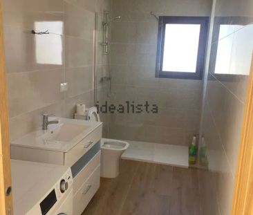 Alquiler de casa o chalet independiente en Calle la Lomilla, 1 - Photo 3