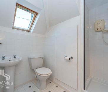 3 bedroom semi-detached bungalow to rent - Photo 1