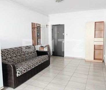 Apartament 3 camere, 50 mp, garaj, zona Petrom - Photo 2