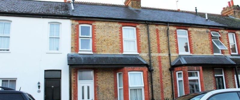 4 bedroom terraced house to rent - Photo 1