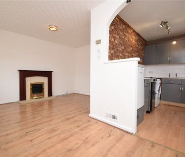 71, Northcote Crescent, Leeds, West Yorkshire, LS11 6NL - Photo 1