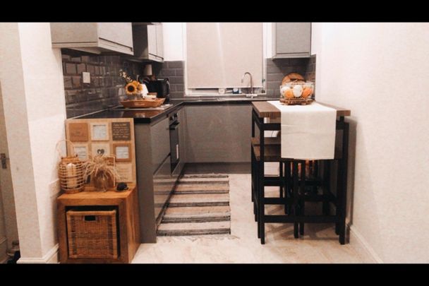 1 Bed Flat, Walthamstow, E17 - Photo 1