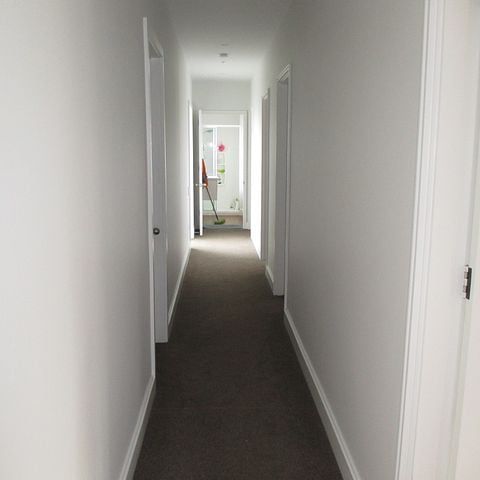 Stunning 4BR Family Home in Glenwood - Photo 1