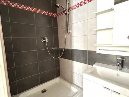 Location Appartement 2 pièces 25 m2 à Aubagne - Photo 4