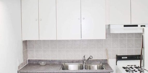 For Lease - 2442 Danforth Avenue Unit# 2, Toronto, Ontario - Photo 2