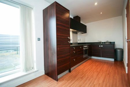 1 bedroom apartment to rent - Photo 4