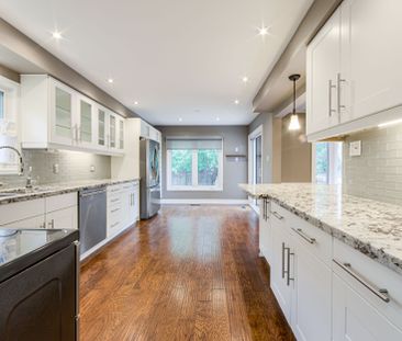 For Lease - 1020 Roxborough Drive, Oakville, Ontario - Photo 4