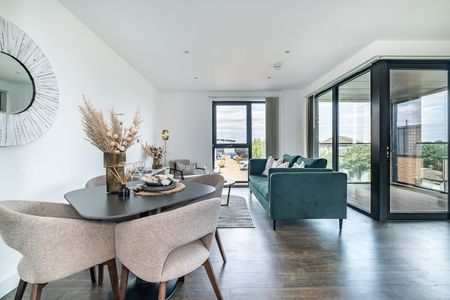 3 bedroom flat to rent - Photo 5