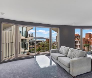 North Facing Semi Furnished One Bedroom in Gazebo With Stunning Views - Photo 1