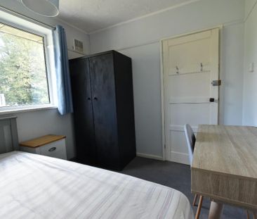 4 bedroom detached house to rent - Photo 5