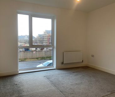 The Boulevard, Canton, CARDIFF - Photo 2