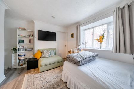 1 bedroom apartment to rent - Photo 5