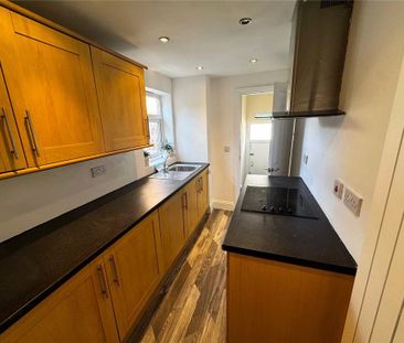 2 bedroom apartment to rent - Photo 6