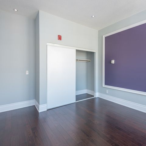 For Lease - 10376 Yonge Street Unit# 501, Richmond Hill, Ontario - Photo 1