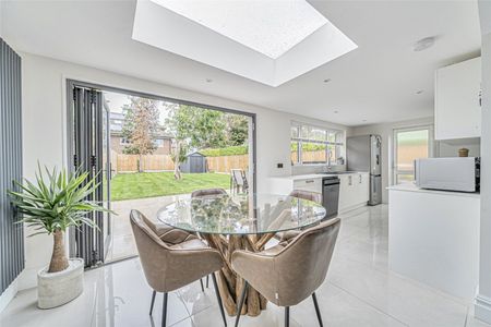 Homefield Road, Walton on Thames, Surrey, KT12 - Photo 5