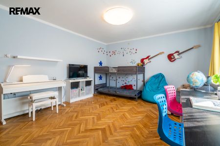 Pronájem bytu 2+1 v družstevním vlastnictví 66 m², Praha 10 - Uhříněves - Photo 2