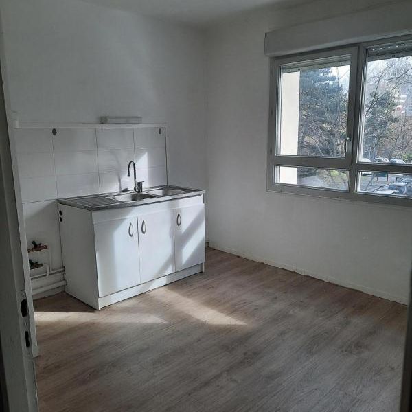 APPARTEMENT T3 ECHIROLLES - Photo 1