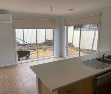 COSY FRESH AND BRIGHT - Photo 4