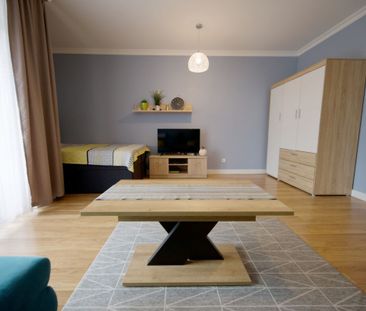 Kawalerka blisko Starego Miasta - Photo 2