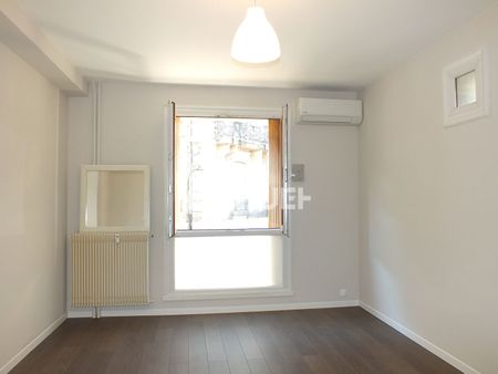 Appartement T4 Avignon à louer Rue Thiers 77 m² - Photo 3