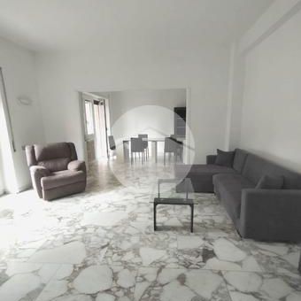 5 locali in affitto - Photo 3