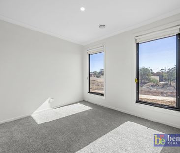 Modern Family Living in the Heart of Huntly - Photo 1