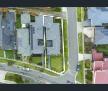 Beautiful Family Home - Photo 1