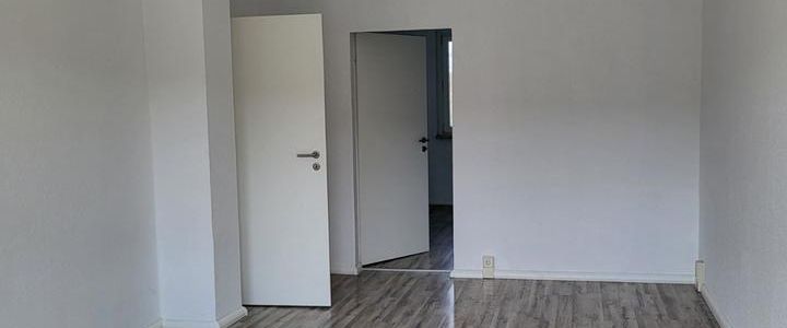 Hier haben alle Platz // 5 Zimmer 113m² mit 2 Bädern + 2 Balkonen // 3 Monate Kaltmietfrei als Willkommensbonus - Photo 1