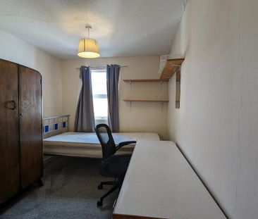 5 bedroom terraced house to rent - Photo 5